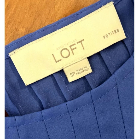 Loft Cornflower Blue Shell Tank Top Pleated Detail SP - Picture 4 of 5